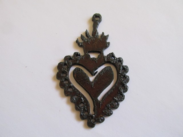 (image for) Sacred Heart pendant #SH030